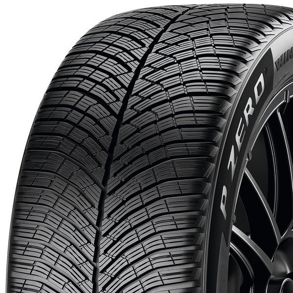 PIRELLI P ZERO WINTER 2 315.00/35.00 R22.00 111V
